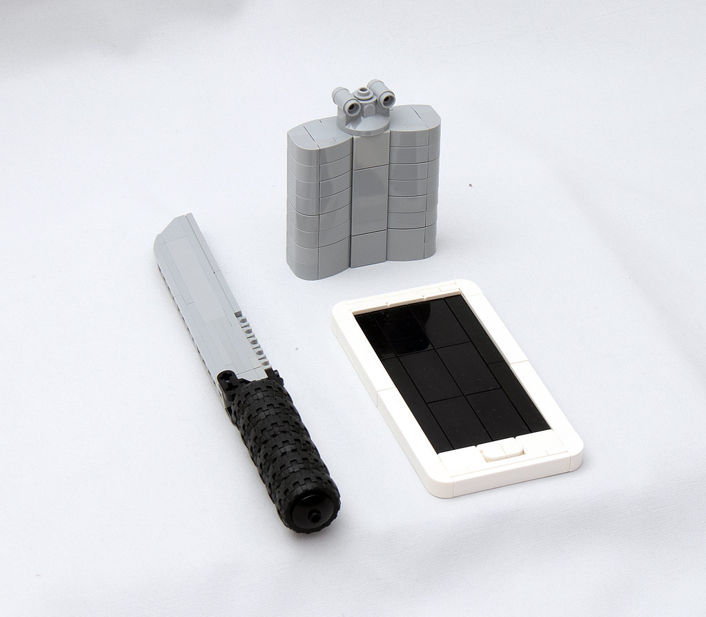 LEGO® MOC by vitreolum: Kitteh Briefcase